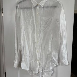 GAP Women’s White Linen Button Down Shirt